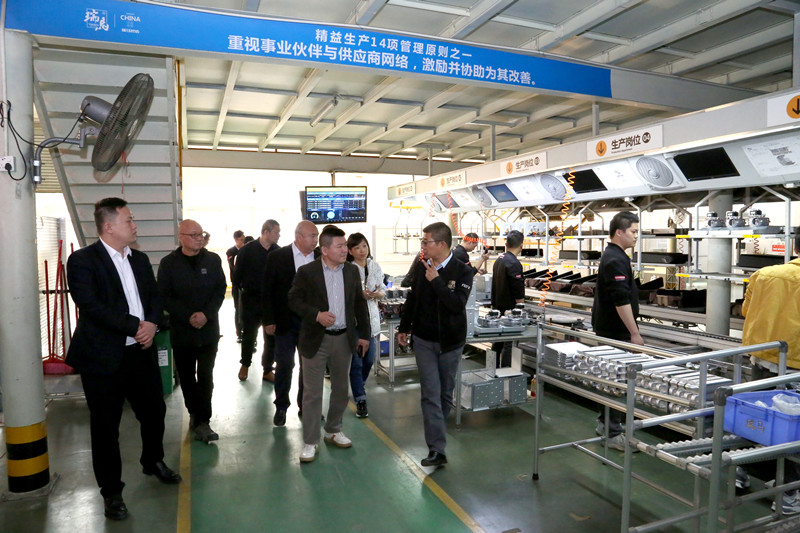 熱烈歡迎河南舒適家行業(yè)聯(lián)盟領(lǐng)導(dǎo)蒞臨廣東瑞馬參觀指導(dǎo) 熱烈歡迎河南舒適家行業(yè)聯(lián)盟領(lǐng)導(dǎo)蒞臨廣東瑞馬參觀指導(dǎo)